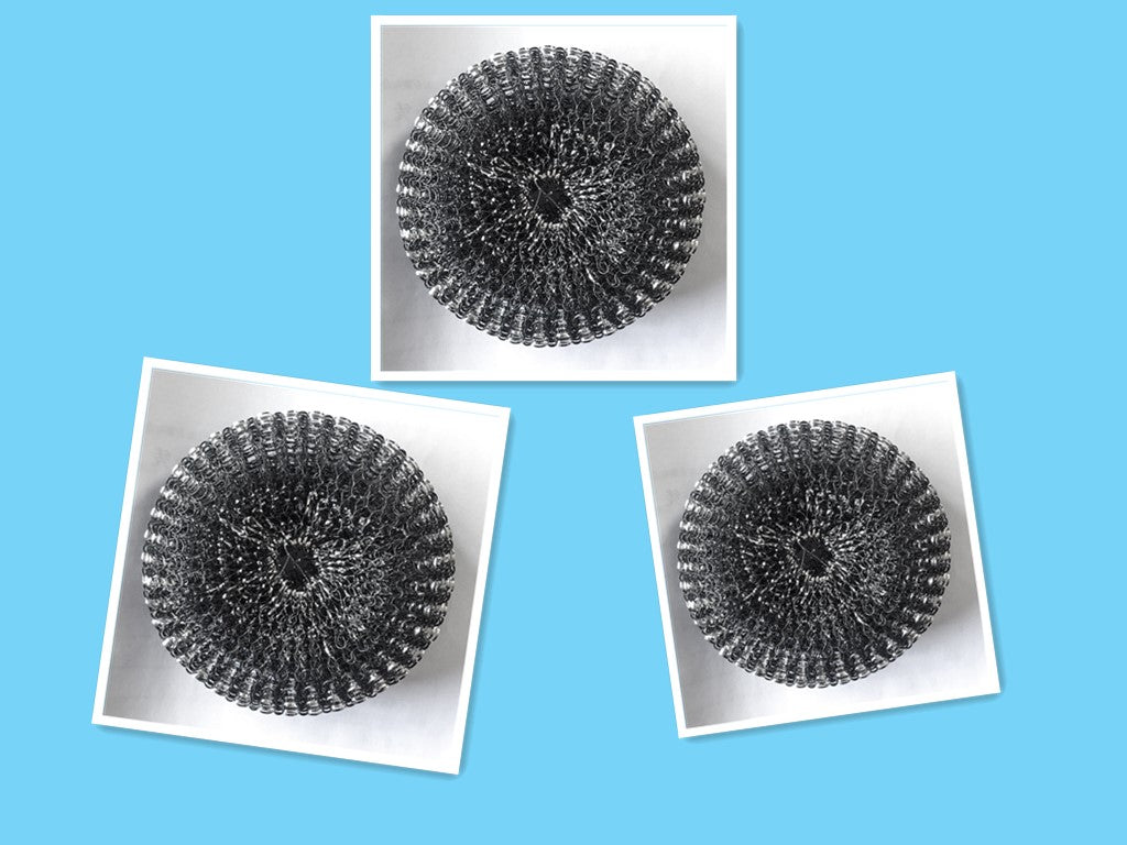 Three round stainless steel scrubbers on white background with blue border.